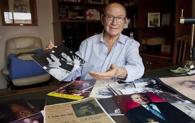 Legendary Cantaor ‘Fosforito’ dies at age 93 * el maestro del cante jondo