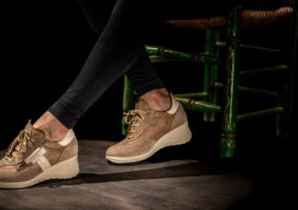 Flamenco West Launches TranTran Flamenco Shoes in U.S. * Fire Meets Innovation